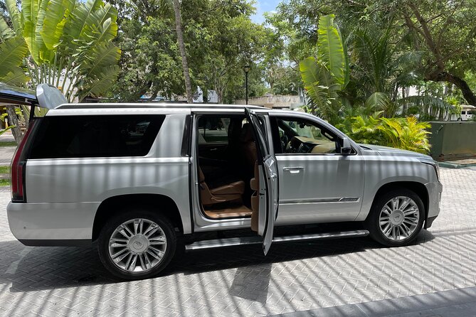Private Luxury Transfer from Airport to Playa del Carmen - The 55-minute ride to Playa del Carmen