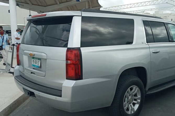 Private luxury transportation from CUN Airport to Puerto Morelos - Price and value: why $54 can make sense