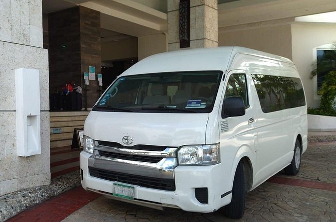 Private Roundtrip Transportation CUN Airport-Puerto Morelos - Practical Tips To Make The Pickup Smooth