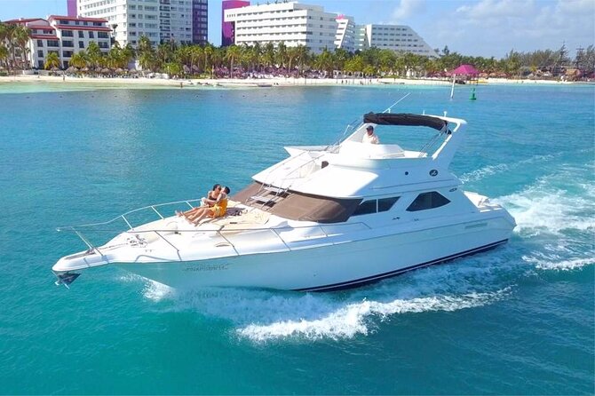 Private SeaRay 47ft Yacht Rental Cancun 23P6 - Drinks, Food, and the Dock Fee Reality