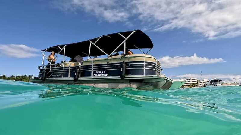 Private SNORKEL AND ISLA MUJERES Tour for GROUPS & FAMILIES - Isla Mujeres swim time: 1.5 hours to relax and reset