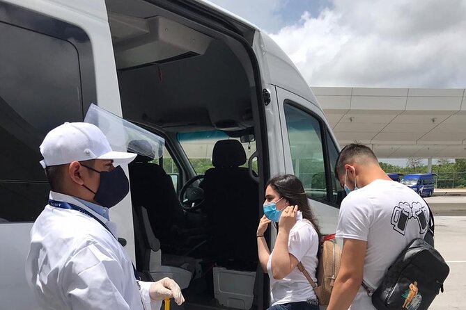 Private Transfer- Airport-Hotel Cancun Up 1 to 5 Passengers - Why This Cancun Airport-to-Hotel Transfer Saves Your Energy
