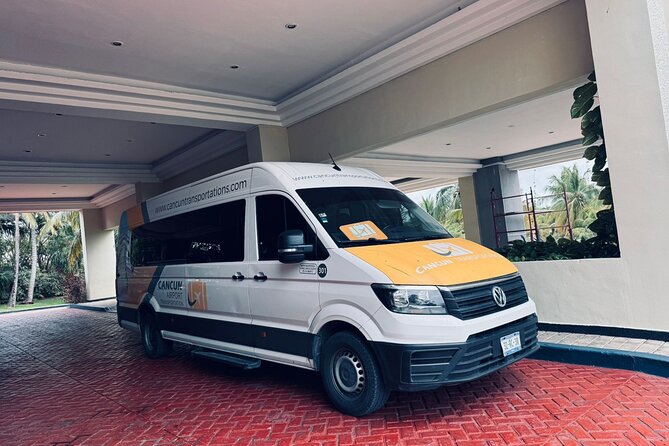 Private Transfer from Cancun Airport to Puerto Morelos - Vehicle comfort and group size, up to 9 passengers
