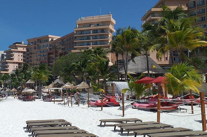 Private Transfer (One Way) Cancun And Hotel Zone (1-8 Passengers) - A Few Small Details That Can Save You Time