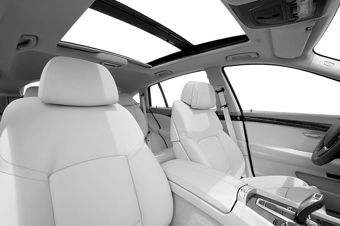 Private Transfer to Cancun Airport (CUN) - From Hotel Lobby to CUN in About 25 Minutes