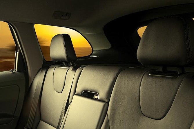 Private Transfer to Cancun Airport (CUN) - Private Vehicle Comfort You Can Actually Feel