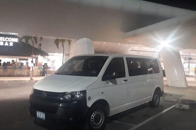 Private transportation CUN Airport-Puerto Juarez & Playa Mujeres - Finding Your Driver at CUN Without Playing Guess Who
