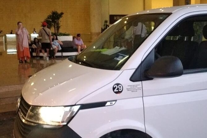 Private Transportation from the Airport to the Cancun hotel zone - Drop-Off With Suitcases: Why the Details Matter