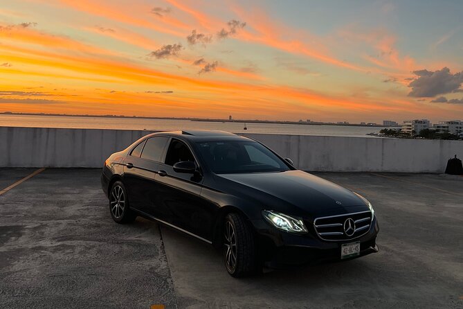 Private Transportation from Zona Hotelera CUN To Cancun Airport - Drinks, Comfort, and Why Included Water Is More Than a Perk