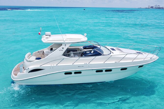 Private Yacht Rental in Cancun - Brunch, drinks, and snacks that make the day feel effortless