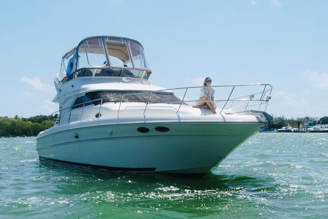 Rent a Private 46ft Yacht in Cancun - Coordination and crew: service names you may hear on the day