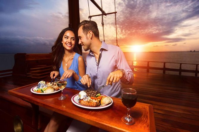 Romantic Dinner on a Spanish Galeon in Cancun - A Spanish galleon dinner cruise is a smart Cancun date move
