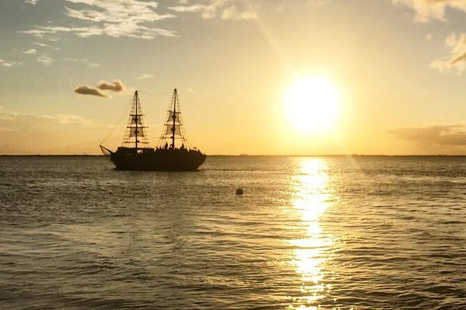 Romantic Sunset Dinner Cruise in Cancun with Open Bar - The Smoothest Way to Enjoy It: my practical advice