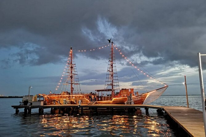 Romantic Sunset Dinner Cruising Experience - The Spanish Galleon Columbus: What the Boat Experience Feels Like