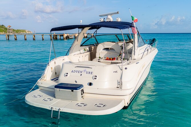 SeaRay 43ft Isla Mujeres, Snorkelling and more!! - Isla Mujeres North Beach anchoring: swim, walk, repeat
