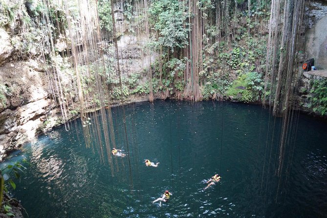 Semi-Private Chichen Itza, Cenote Ik Kil and Valladolid Tour - Lunch and the hidden cost of drinks