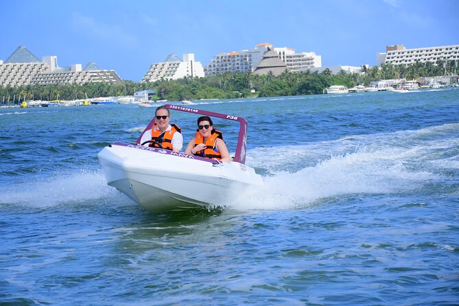 Speedboat and Snorkeling in Cancun with Mayan Ceremony & Tasting - Back at the Marina: Photo Review and Mayan Snack Tasting