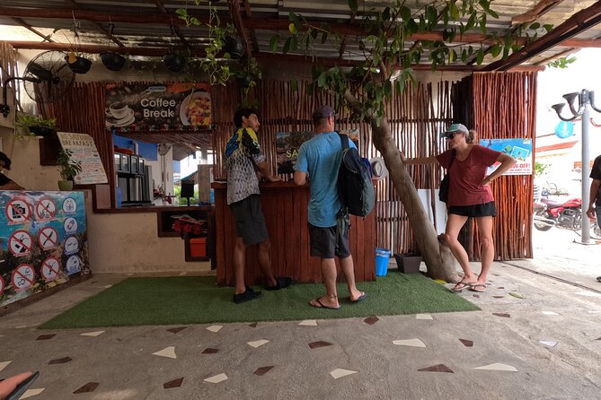 Taco tour in Puerto Morelos - Tequila tasting in the sun: What it adds to the taco plan