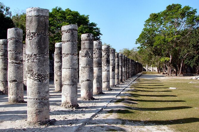 Tour Chichen Itza, 2 Cenotes, and Valladolid from Cancun - Lunch and the rest: how the included meal fits the day