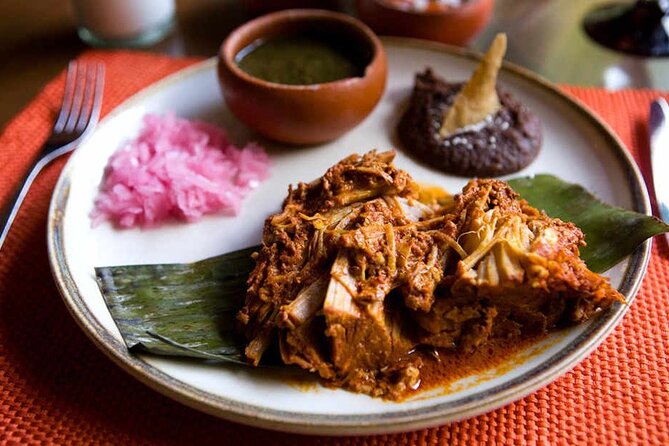 Tour from Cancun to Chichen Itza with cenote food and Valladolid - Mayan purification and the craft-shopping moment