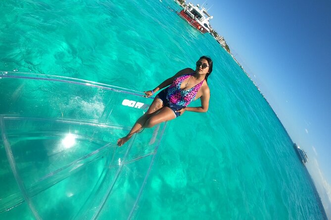 Tour Isla Mujeres excursion in Collective Transparent Boat - La Carbonera and the canal entrance: a scenic finish to the circuit
