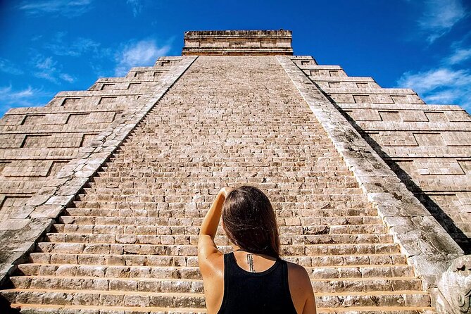 Tour to Chichen Itza & Cenotes Ik kill & Hubiku from Cancun - Cenote Ikil: The Most Popular Swim Stop on Your Route