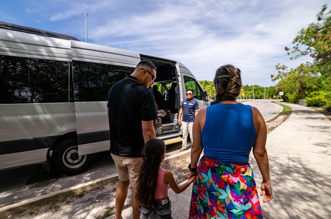 Transporte Privado del aeropuerto de Cancún a Cancún o Riviera - Price and Value: Why $22 Feels Fair for Private