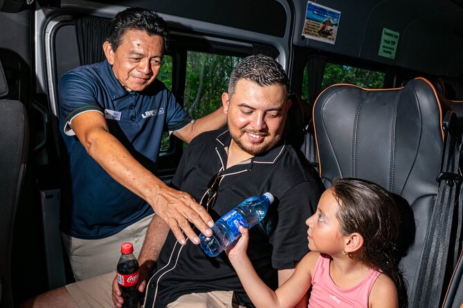 Transporte Privado del aeropuerto de Cancún a Cancún o Riviera - The Departure Side: Getting to the Airport Without Overthinking