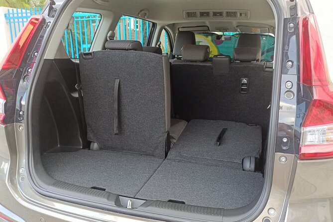 Transporte privado en Cancun y Rivira Maya - What the Ride Includes: AC, WiFi, Water, and Health Supplies