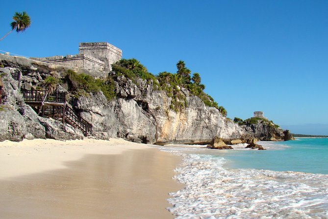 Tulum Akumal Snorkel Tour and 4 Cenotes Small Group All Fees Incl - A 6-hour plan that hits Tulum, four cenotes, and Akumal snorkel