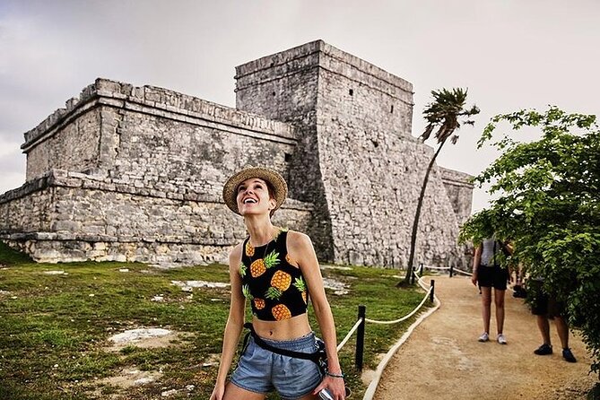 Tulum Express - Two hours at the Tulum Archaeological Site: how the guide leads the walk