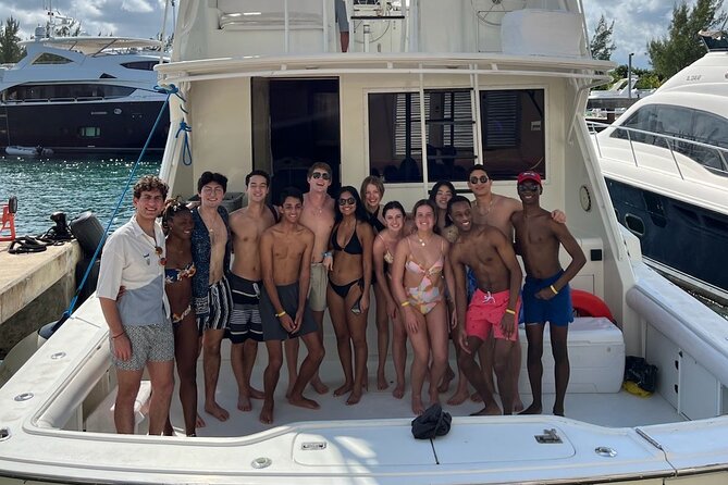 VIP YACHT up to 28 passengers - Isla mujeres snorkel - Private Yacht Time on Cancun Water