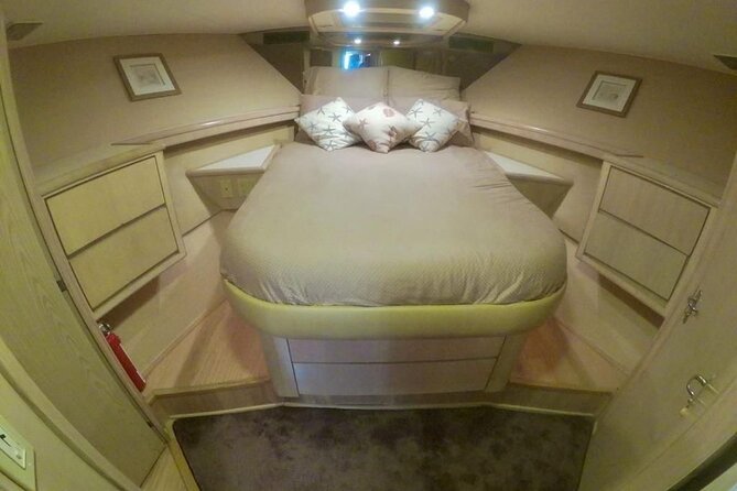 VIP YACHT up to 28 passengers - Isla mujeres snorkel - On-Board Comfort: Music, Drinks, and the Little Things That Matter