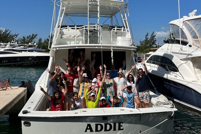 VIP YACHT up to 28 passengers - Isla mujeres snorkel - Price and Value for a Group Charter