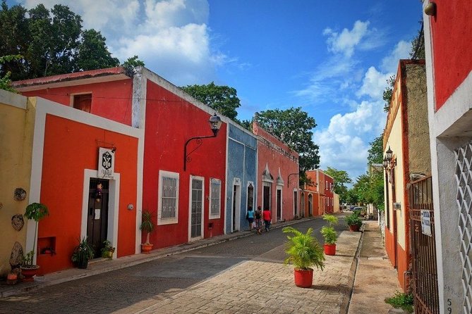 Visit Chichen Itza & the Magical Cenotes Ik Kil & Suytun - Suytun Cenote: Stalactites, Stalagmites, and Jungle Light