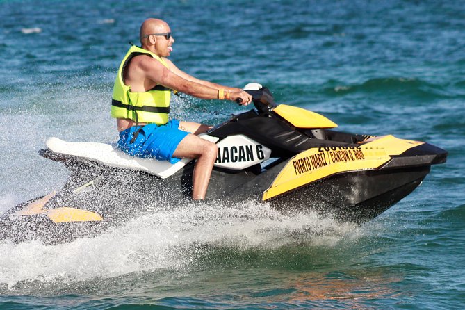 Waverunner in Cancun without Transportation - Jet Ski Equipment and the Models You Might Ride