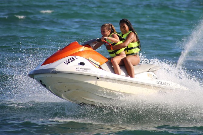 Waverunner in Cancun without Transportation - Riding in a Buoy-Marked Zone, Not Chasing a Long Route