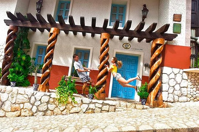 Xenses Tour Explore Magic Town from Riviera Maya Playa del Carmen - The two sensory circuits: ConSentido and SinSentido