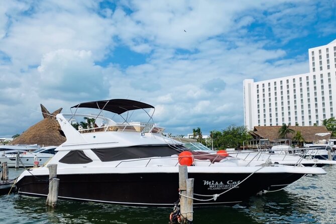 Yacht 48ft Rental in Cancun for up to 15 people - Weather, Timing, and Getting the Most From Your Sail