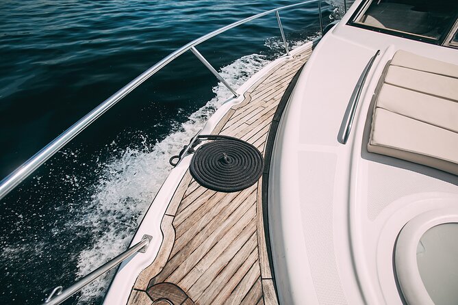 Yacht Meridian 40FT Best Private Rental in Cancun - Meeting Point and Getting Started Smoothly