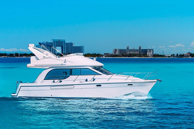 Yacht Meridian 40FT Best Private Rental in Cancun - Weather and Sea Conditions: When the Caribbean Turns Rough